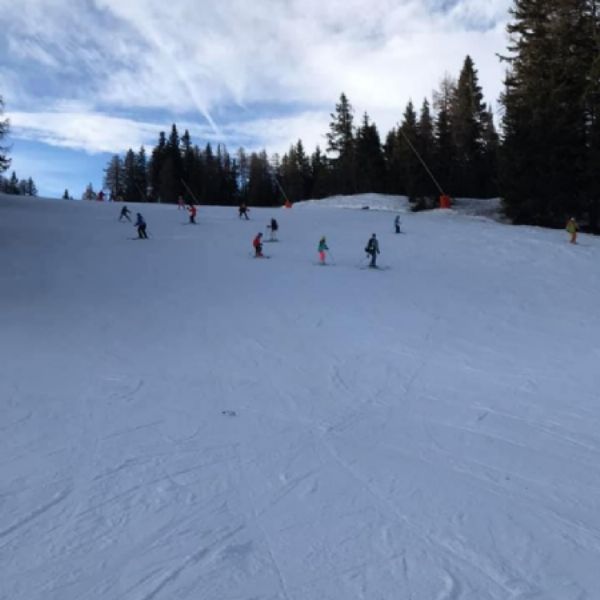 Team on the sLopes